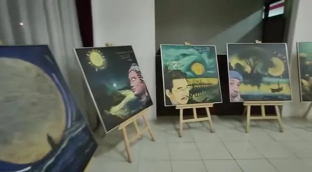 Pameran Lukisan Denny JA dan pelukis negara lain di acara IMLF, Sumbar 22-27 Feb 2023. (2)