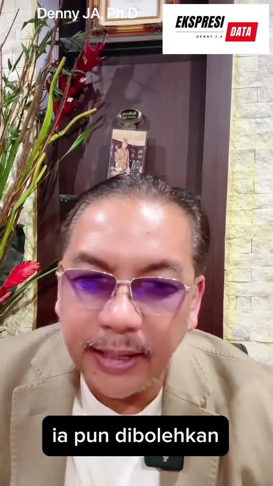 Denny JA: Jika Presiden Jokowi Berkampanye Untuk Prabowo: Bolehkah?